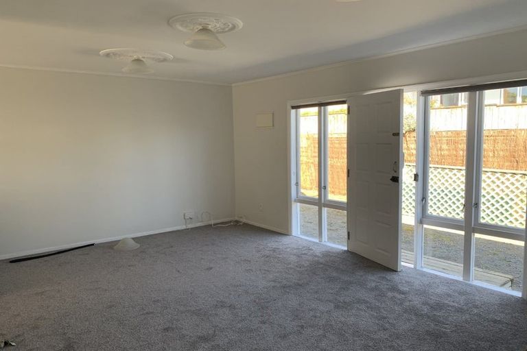 Photo of property in 70 Toi Street, Otaki Beach, Otaki, 5512