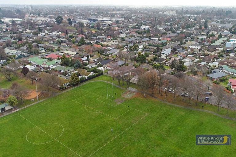 Photo of property in 18 Lochee Road, Upper Riccarton, Christchurch, 8041