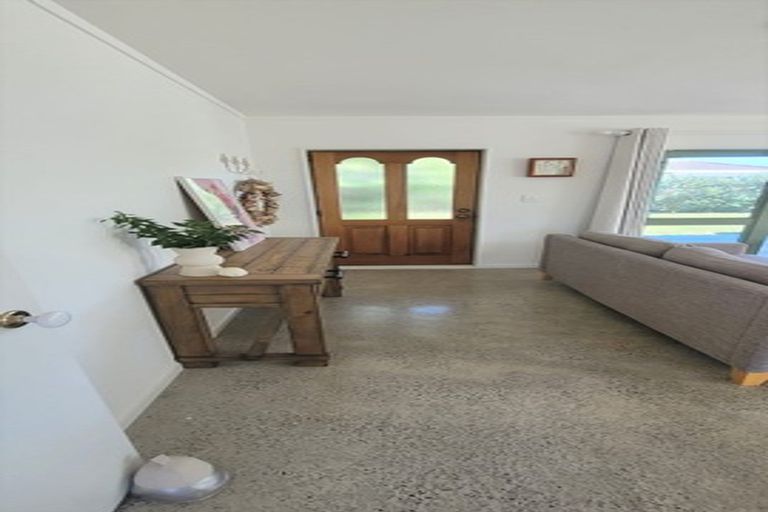 Photo of property in 28 Pacific View Road, Papamoa Beach, Papamoa, 3118