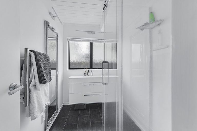 Photo of property in 13a Urlich Avenue, Melville, Hamilton, 3206