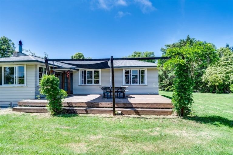 Photo of property in 1447 Ridgemount Road, Tutira, Napier, 4188