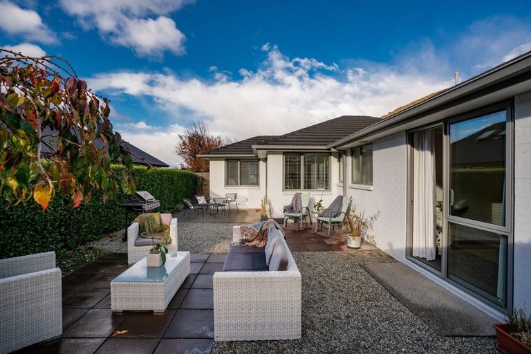 Photo of property in 2 Alluvial Court, Arthurs Point, Queenstown, 9371