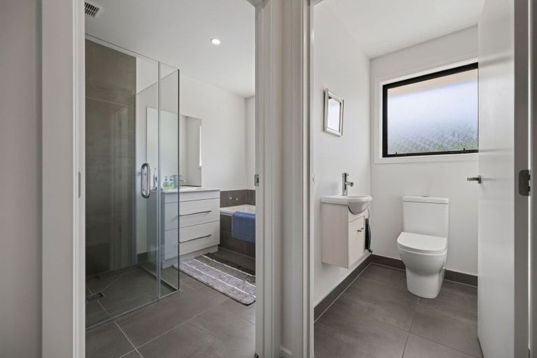 Photo of property in 10 Cove Lane, Mount Creighton, Queenstown, 9371