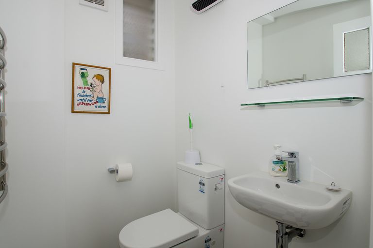 Photo of property in 331 Rattray Street, Dunedin Central, Dunedin, 9016