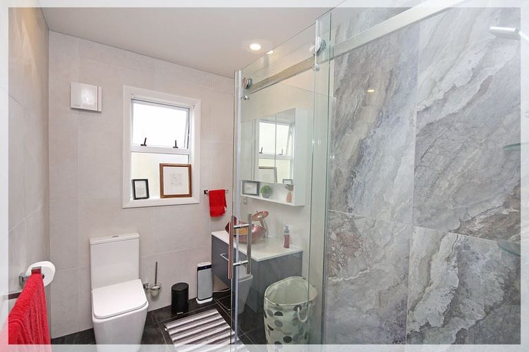 Photo of property in 16 Ocean Beach Street, Foxton Beach, Foxton, 4815