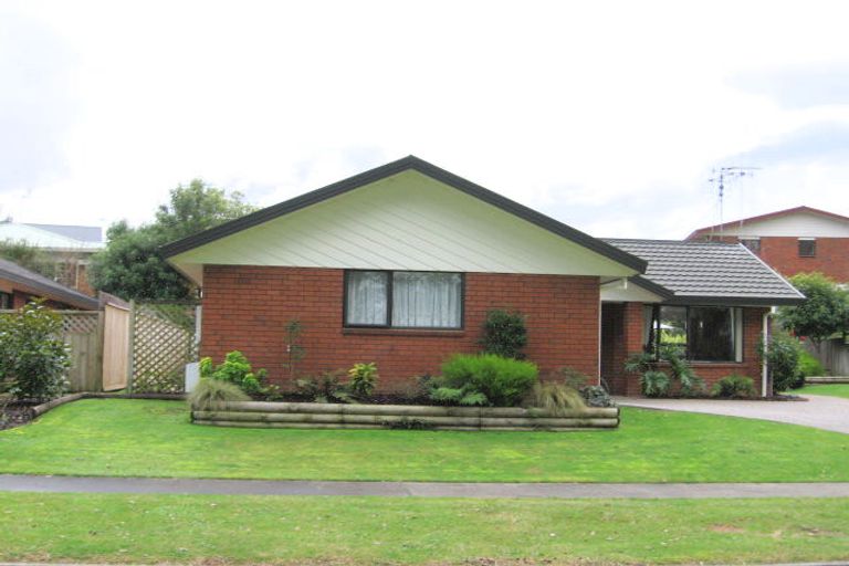 Photo of property in 32 John Webb Drive, Glenview, Hamilton, 3206