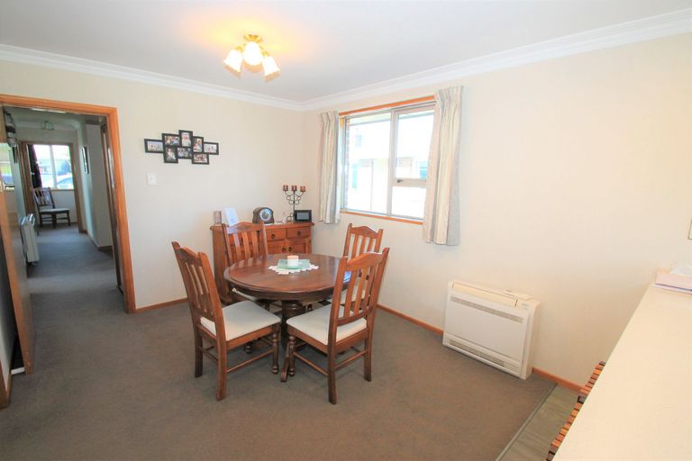 Photo of property in 38 Carlyle Road, Mosgiel, 9024