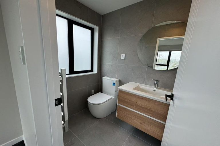 Photo of property in 113d Rathgar Road, Henderson, Auckland, 0610