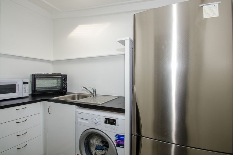 Photo of property in 331 Rattray Street, Dunedin Central, Dunedin, 9016