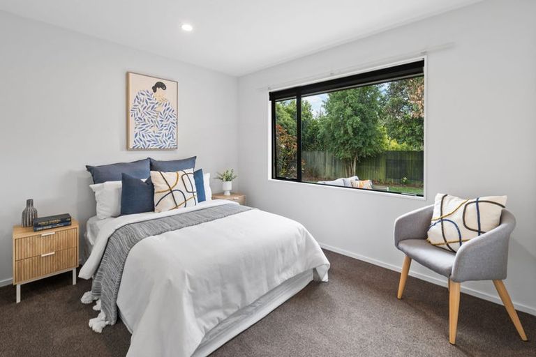 Photo of property in 15 Harrys Way, Redwood, Christchurch, 8051