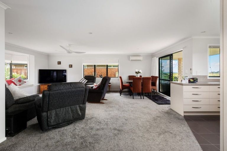 Photo of property in 43 Malta Crescent, Katikati, 3129