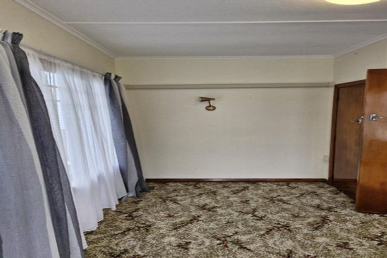 Photo of property in 38 Lismore Street, Strandon, New Plymouth, 4312