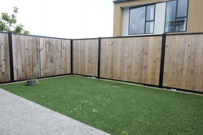 Photo of property in 1/10 Trieste Way, Paraparaumu, 5032