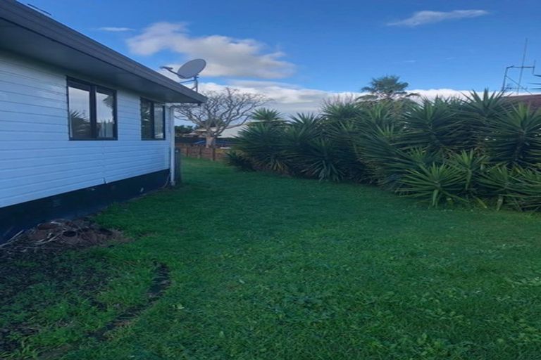 Photo of property in 43a Lyn Grove, Papamoa Beach, Papamoa, 3118