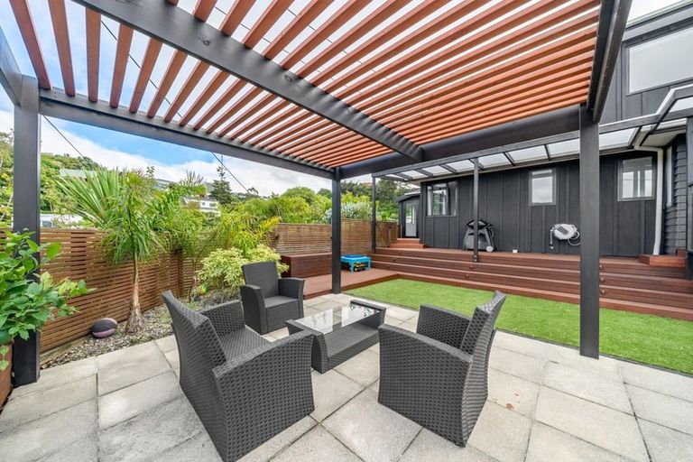 Photo of property in 47 Normandale Road, Normandale, Lower Hutt, 5010