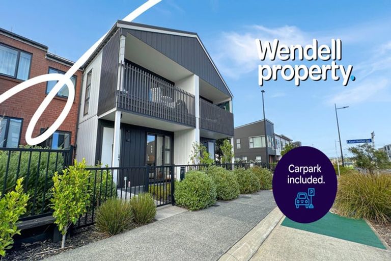 Photo of property in 29 Manarini Road, Westgate, Auckland, 0614