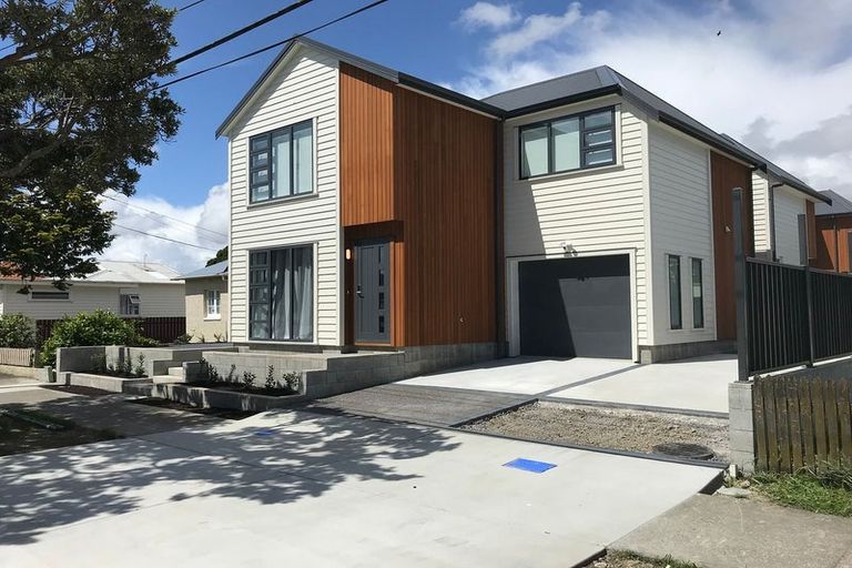 Photo of property in 128a Randwick Road, Moera, Lower Hutt, 5010