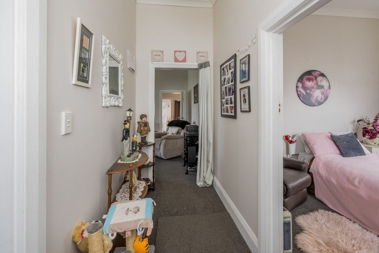 Photo of property in 163 Cambridge Street, Levin, 5510