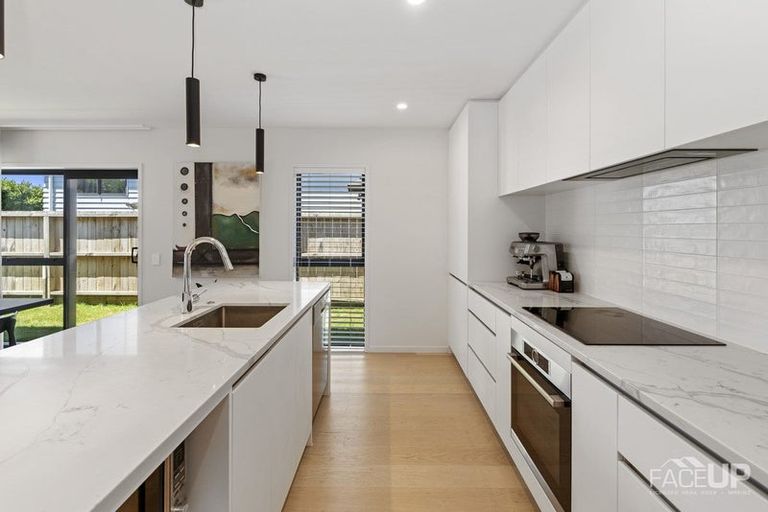 Photo of property in 61 Makete Crescent, Hobsonville, Auckland, 0618