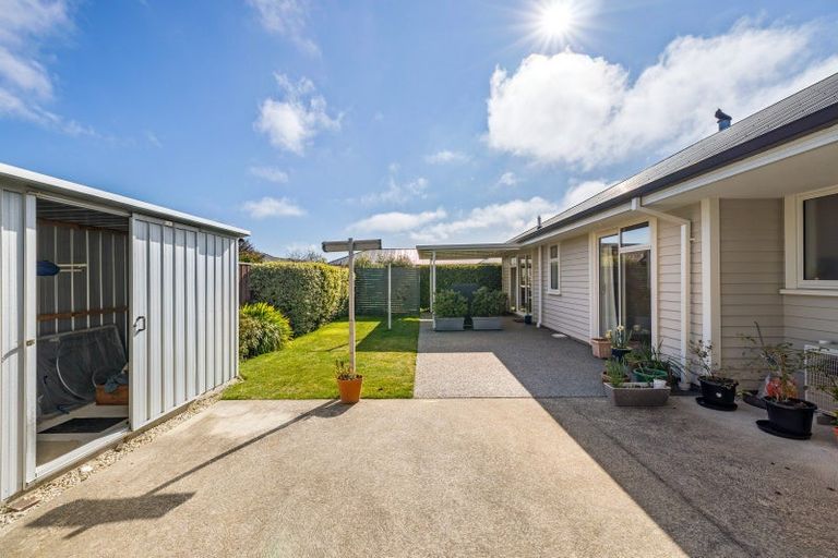 Photo of property in 13 Pemberton Drive, Amberley, 7410