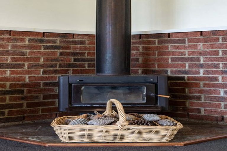 Photo of property in 28 Hill Road, Warrington, Waikouaiti, 9471