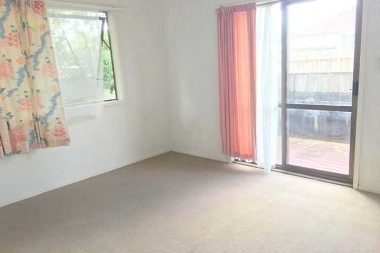 Photo of property in 69 Metcalfe Road, Ranui, Auckland, 0612