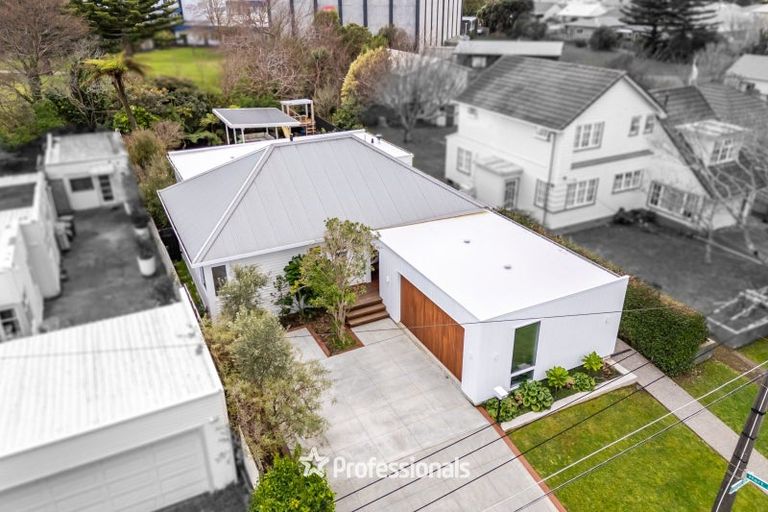 Photo of property in 32 Stellin Street, Boulcott, Lower Hutt, 5011