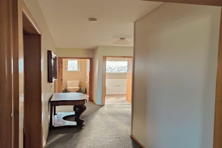 Photo of property in 21 Montrose Avenue, Culverden, 7392