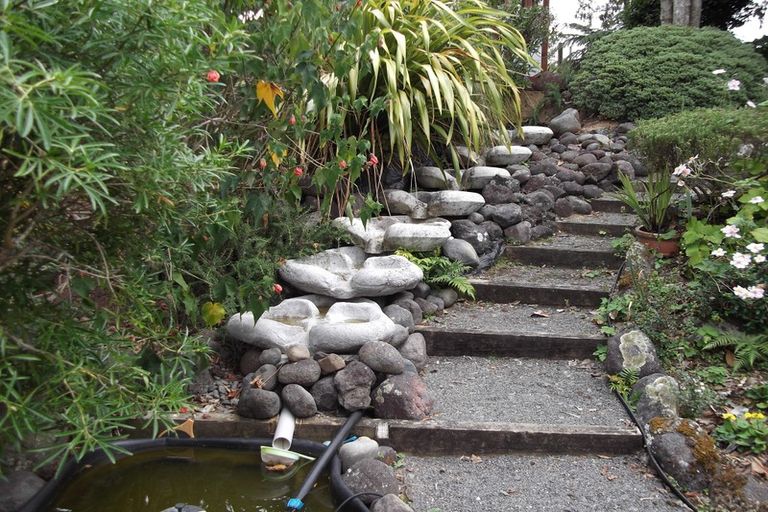 Photo of property in 34 Hukaroa Road, Raetihi, 4632