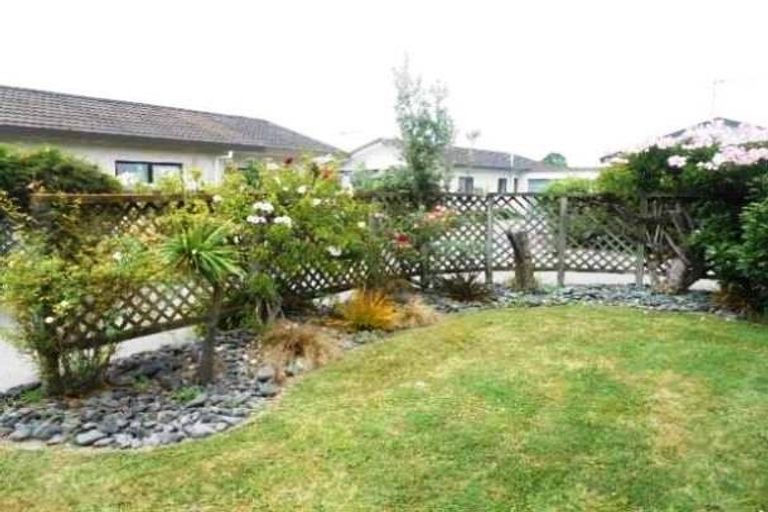 Photo of property in 1/2a Blenheim Street, Taradale, Napier, 4112