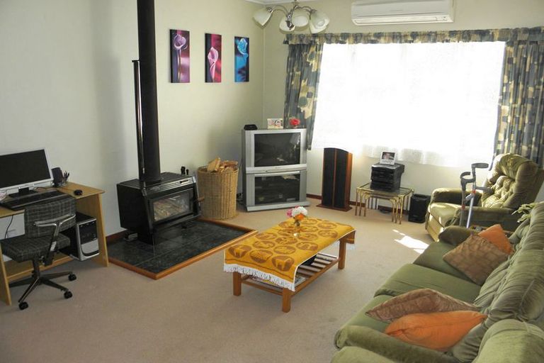 Photo of property in 17 Witham Street, Oamaru North, Oamaru, 9400