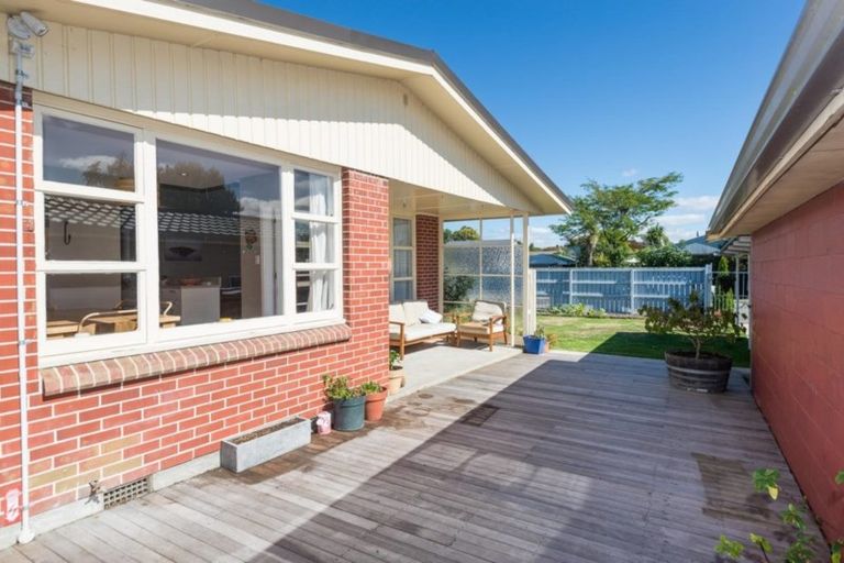 Photo of property in 21 Erica Street, Papanui, Christchurch, 8053