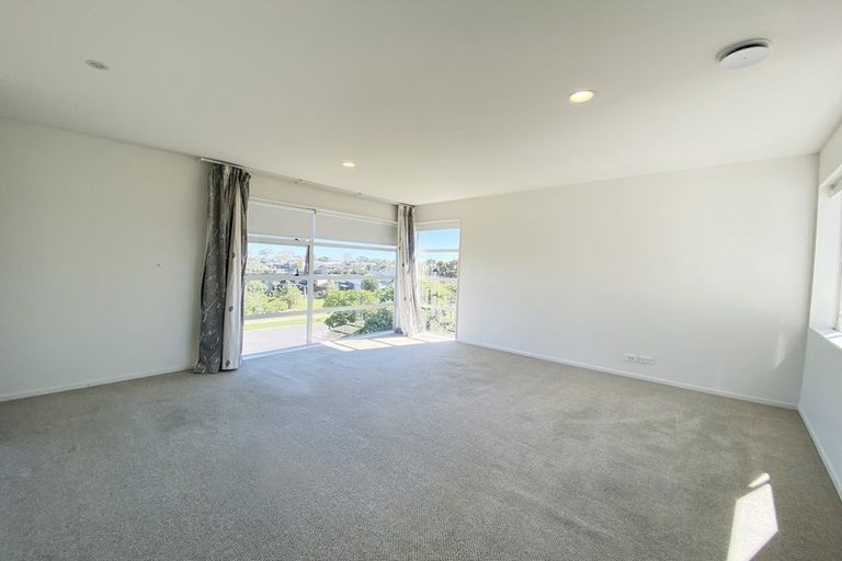 Photo of property in 22 Pine Harbour Parade, Beachlands, Auckland, 2018