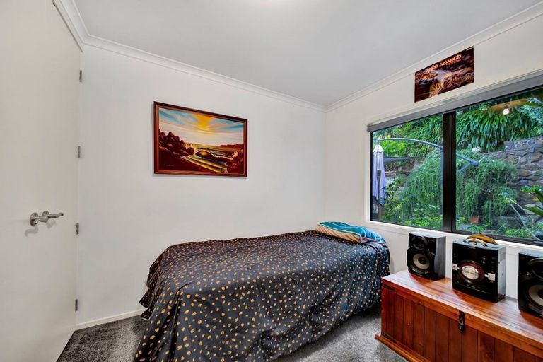 Photo of property in 7 Waterloo Place, Westown, New Plymouth, 4310