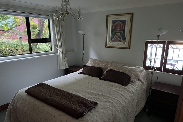 Photo of property in 10 Cluny Road, Plimmerton, Porirua, 5026