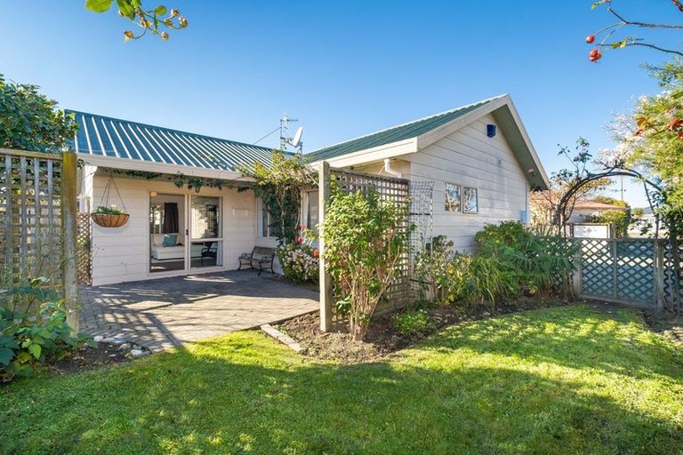 Photo of property in 265a Kennedy Road, Onekawa, Napier, 4110