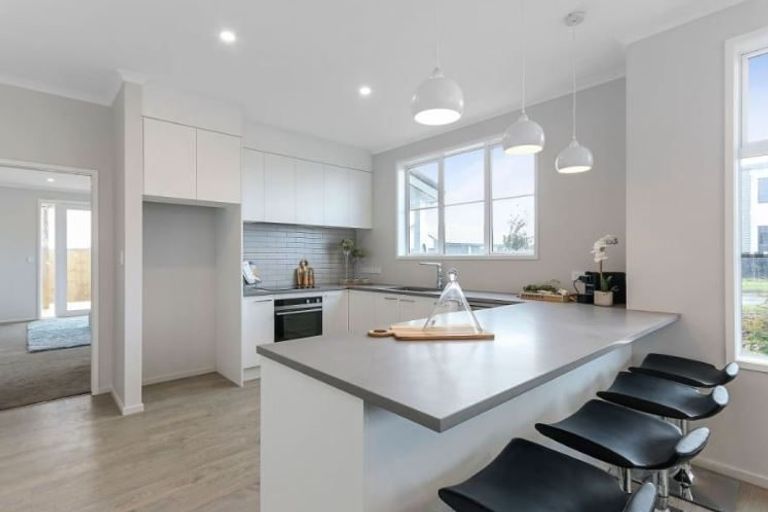 Photo of property in 54 Hayfield Way, Karaka, Papakura, 2113