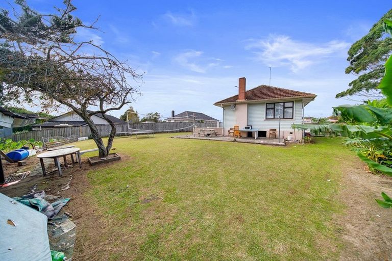 Photo of property in 12 Bolton Place, Otara, Auckland, 2023