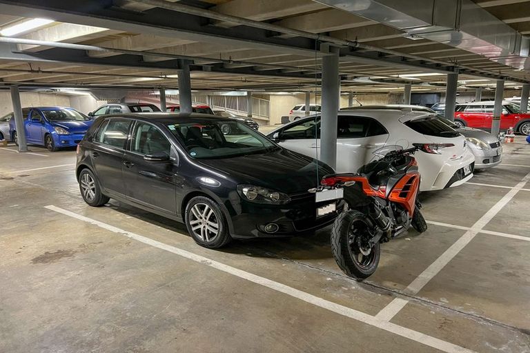 Photo of property in Monument Apartments, 9d/245 Wakefield Street, Te Aro, Wellington, 6011