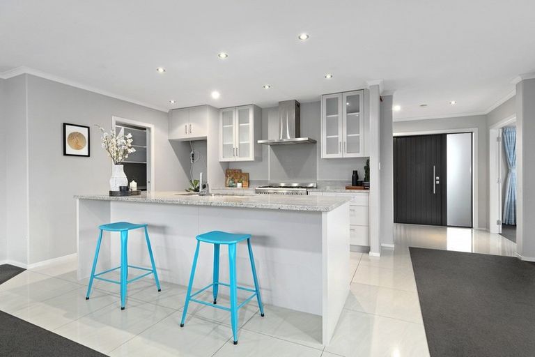 Photo of property in 14 Foxbury Court, Rototuna North, Hamilton, 3210