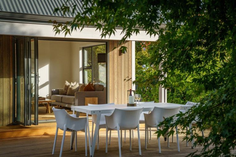 Photo of property in 10 Pritchard Place, Arrowtown, 9302