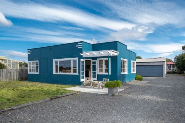Photo of property in 138 Beach Road, Haumoana, 4102