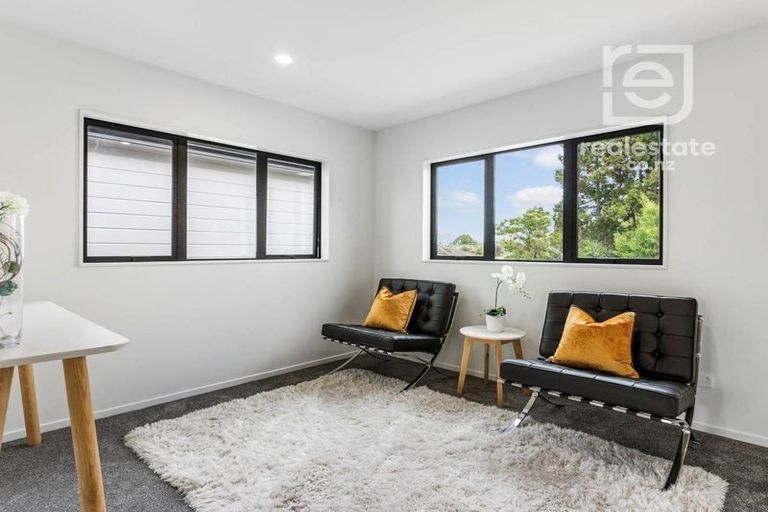 Photo of property in 36b Sunnyside Crescent, Papatoetoe, Auckland, 2025