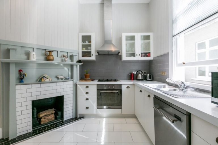 Photo of property in 171 Nelson Crescent, Napier South, Napier, 4110