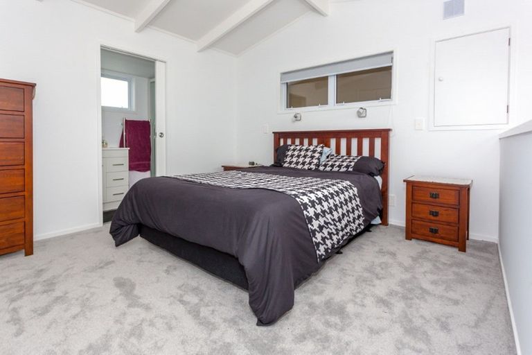 Photo of property in 300 Port Road, Whangamata, 3620