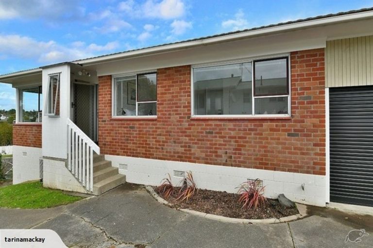 Photo of property in 1/37 Stredwick Drive, Torbay, Auckland, 0630