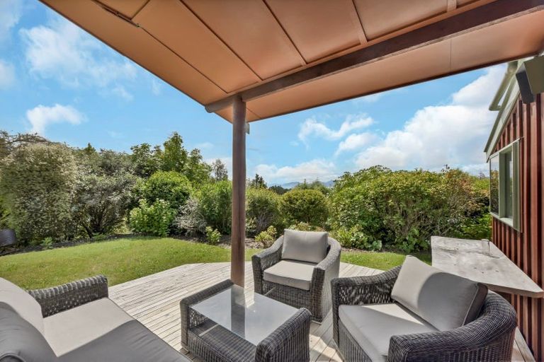 Photo of property in 337 Old Coach Road, Upper Moutere, 7173