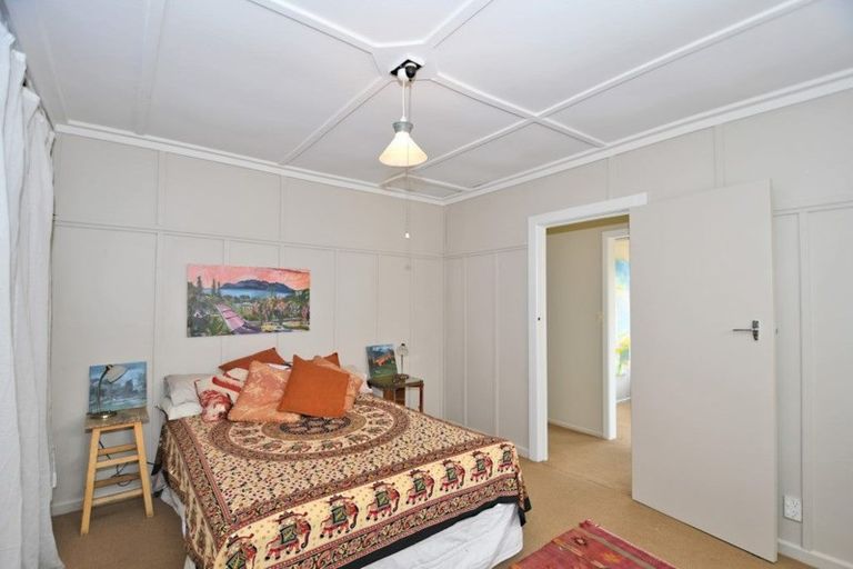 Photo of property in 38 Hauraki Road, Leigh, Warkworth, 0985