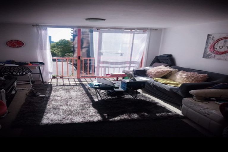 Photo of property in Cintra Apartments, 5p/3 Whitaker Place, Grafton, Auckland, 1010