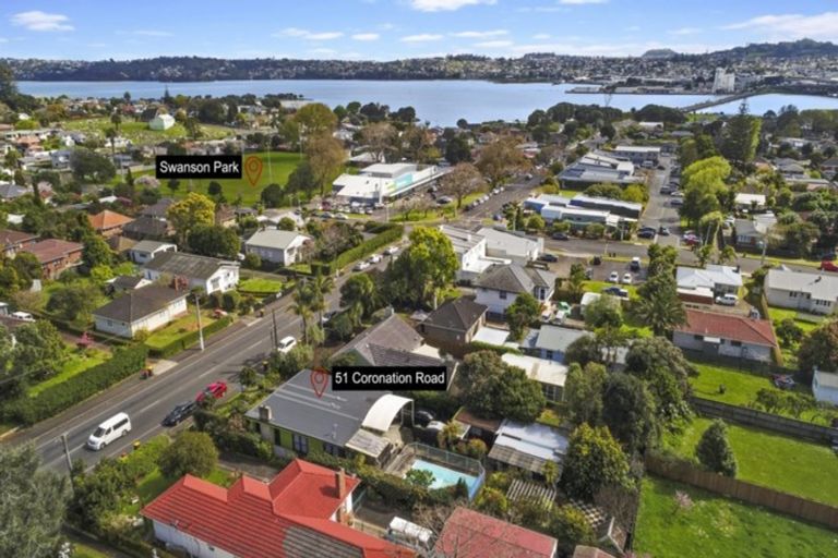 Photo of property in 51 Coronation Road, Mangere Bridge, Auckland, 2022